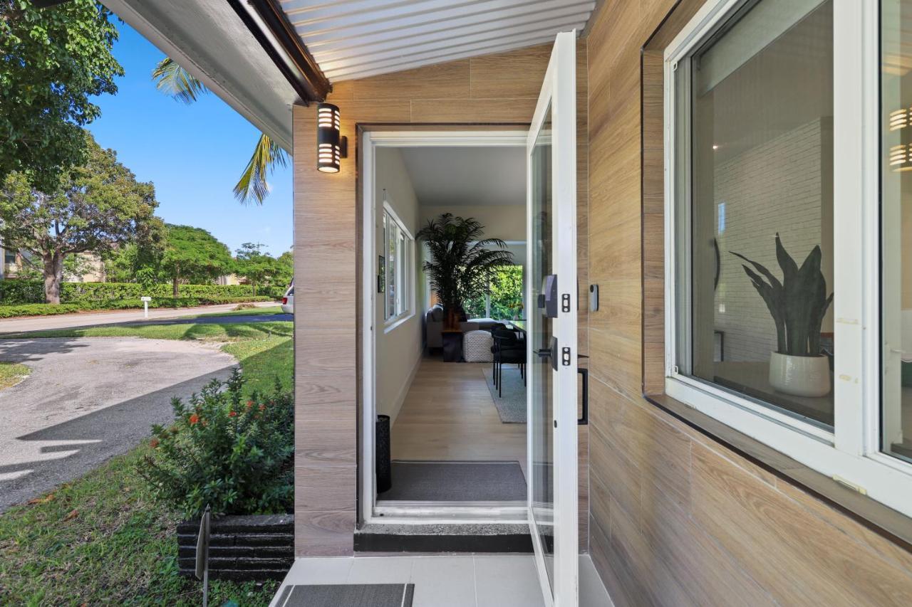 Hideaway Palms Villa Delray Beach Exterior photo